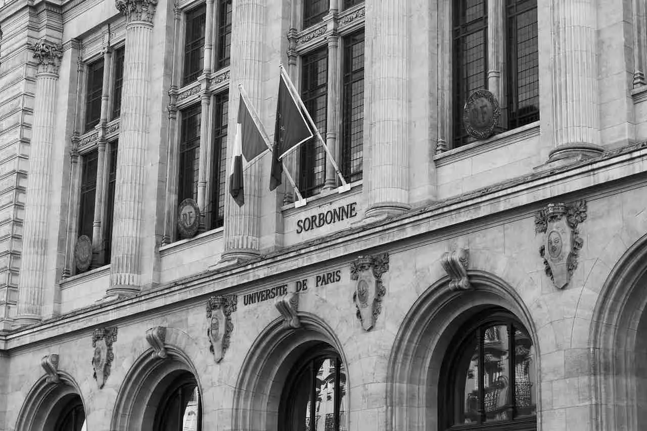sorbonne-1868165_1280